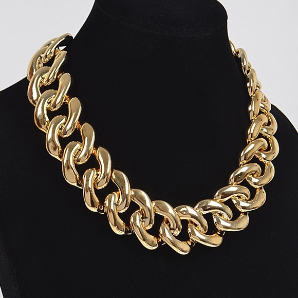 Oversized Chunky Chain Collar Statement Necklace - Picture 4 of 5